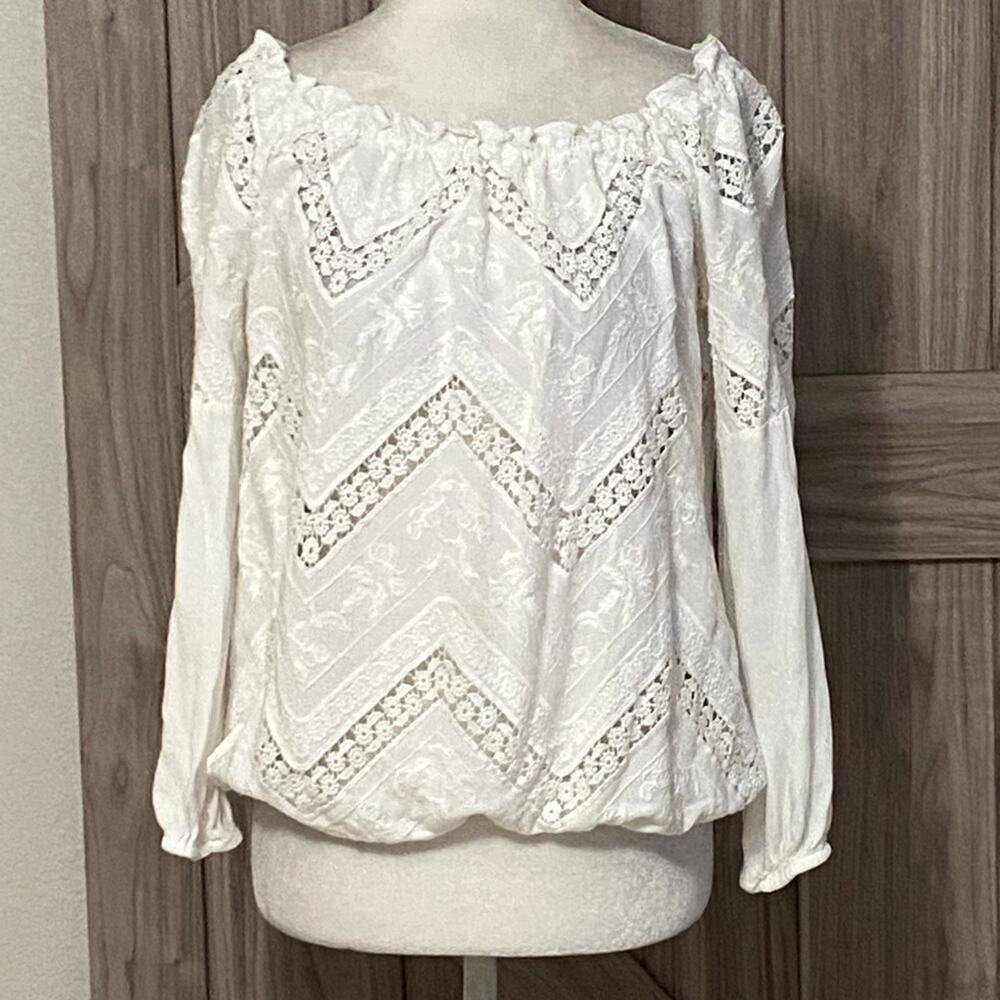 Flowers of romance extra small white crochet floral top